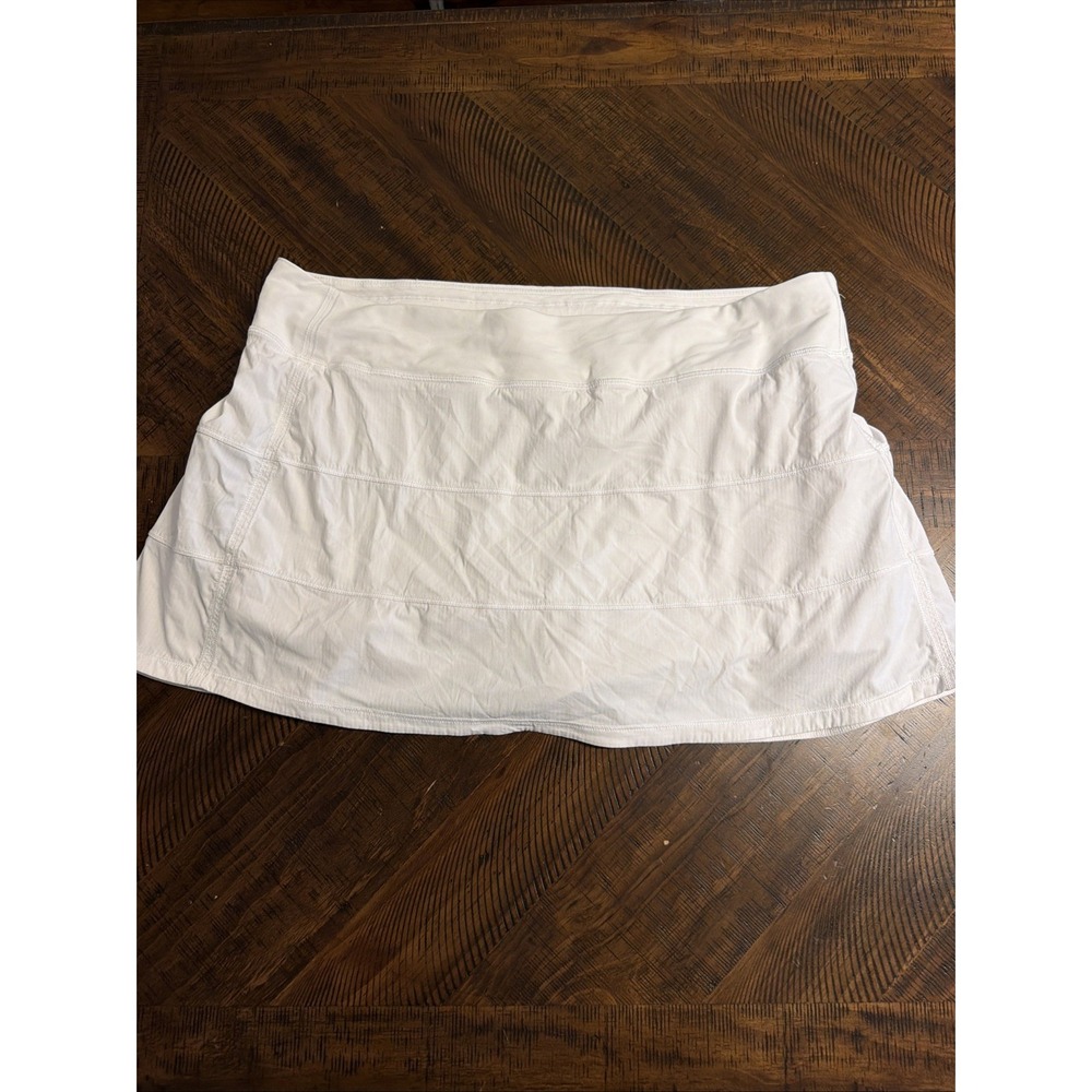 lululemon Pace Rival Mid-Rise Skirt/skort pleated design Sz. 14 white